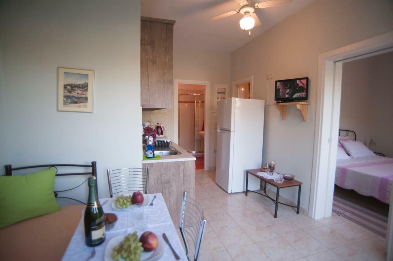 Vila Deep Blue-Apartment Selana Sea View Áyios Nikítas Extérieur photo